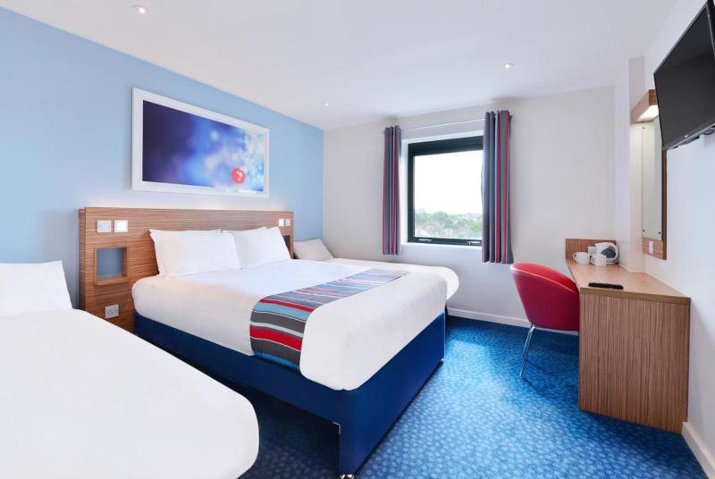 Travelodge Cardiff Atlantic Wharf Hotel מראה חיצוני תמונה
